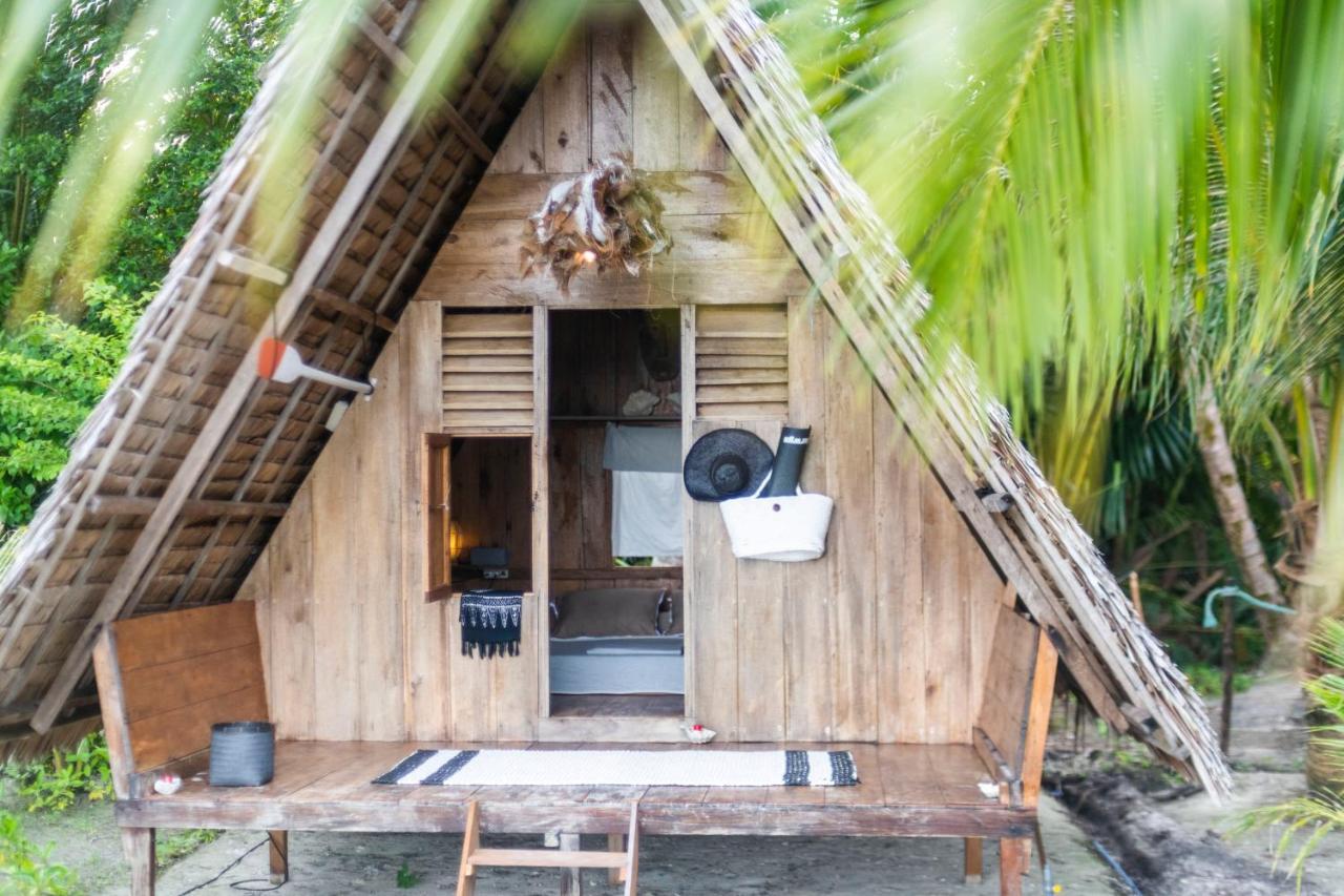 Hotel Tailana Island Pulau Banyak Alaban Zewnętrze zdjęcie